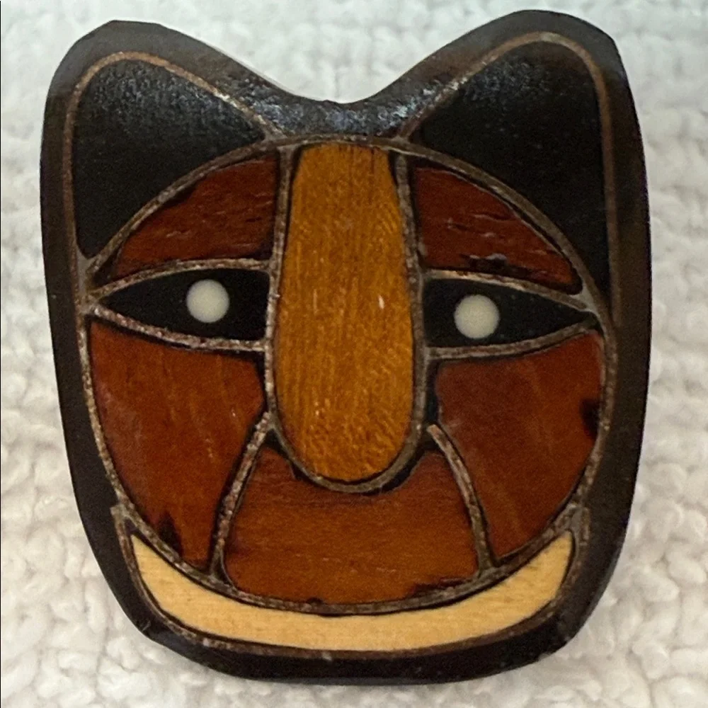 ⭐️Handcrafted Lee Sands Cat Necklace and Earrings Set - Brown and Tan.